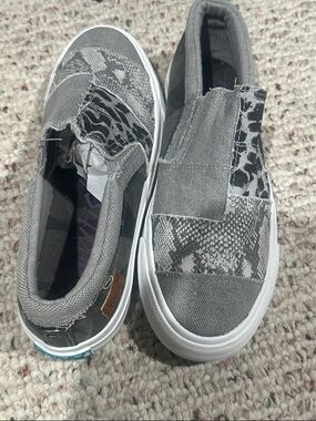 Blowfish Malibu Grey Slip-On Canvas Sneakers with Snake Print